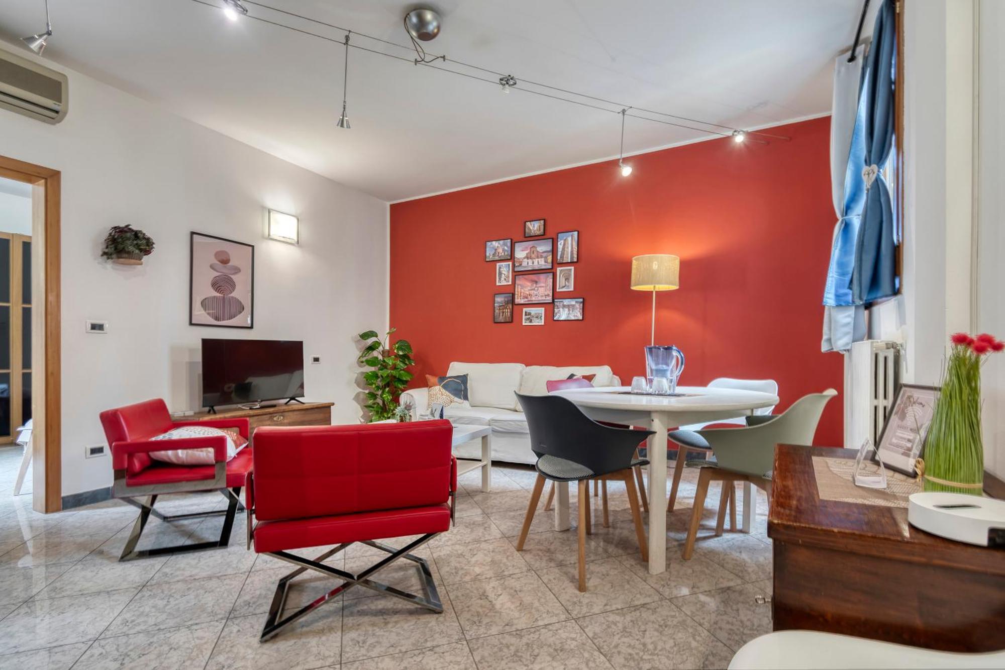 Cozy Apartment In The Heart Of Bolonia Exterior foto